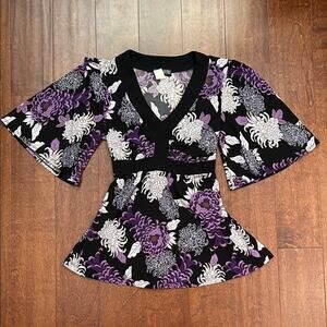 Vintage Y2K 90s J.T.B. Black and Purple Chrysanthemum Floral Blouse, Size Small